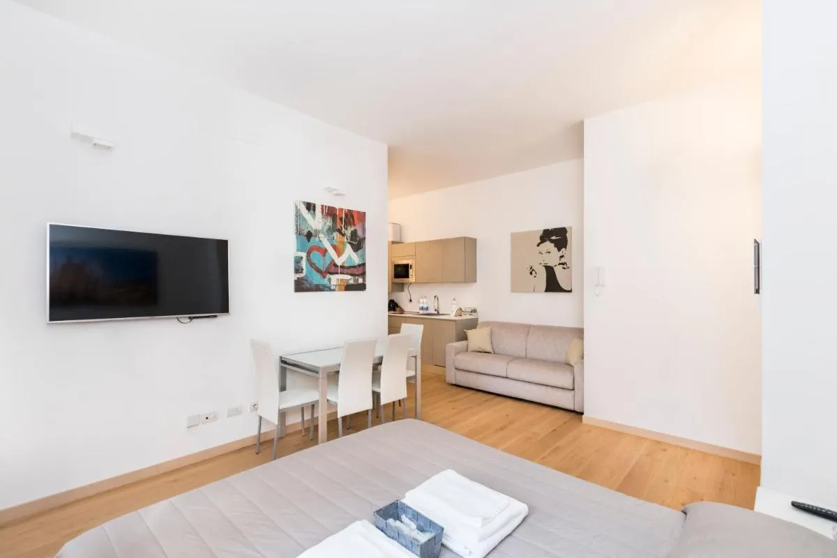 Image 4 of MagnoliaApartments – 2A Valle Duomo