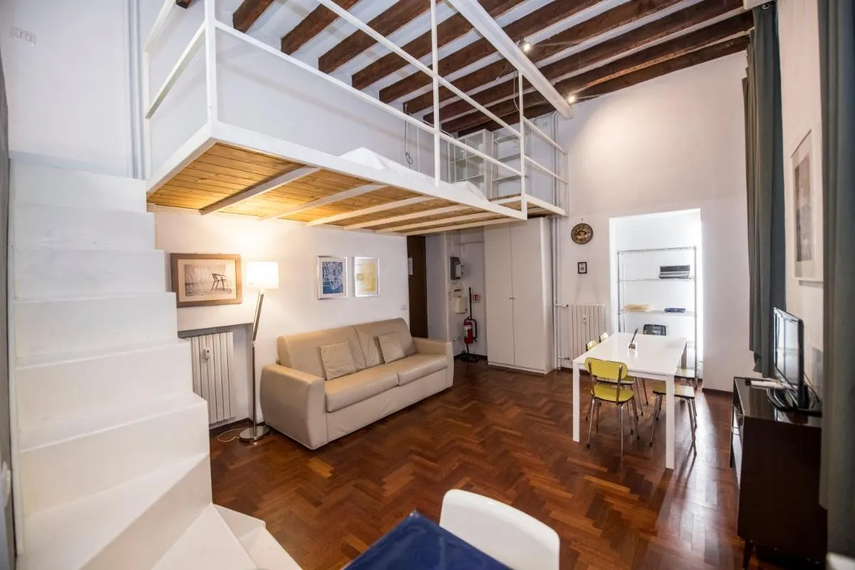 Image 6 of Maison 12 – Vintage Loft Duomo