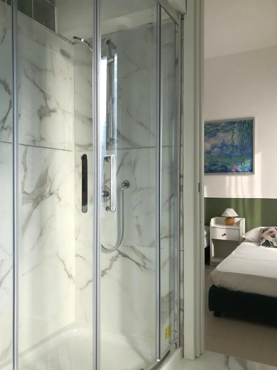 Image 3 of Marco Polo GreenRoom