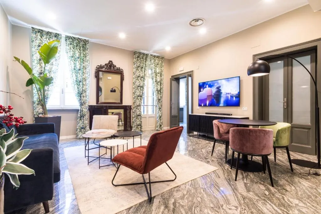 Image of Martini Suite