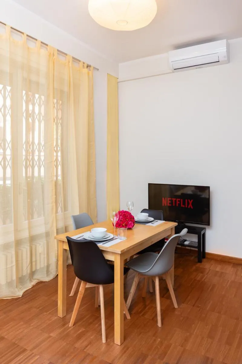 Image 3 of Mgm Property – Milan Comfy Flat Molino