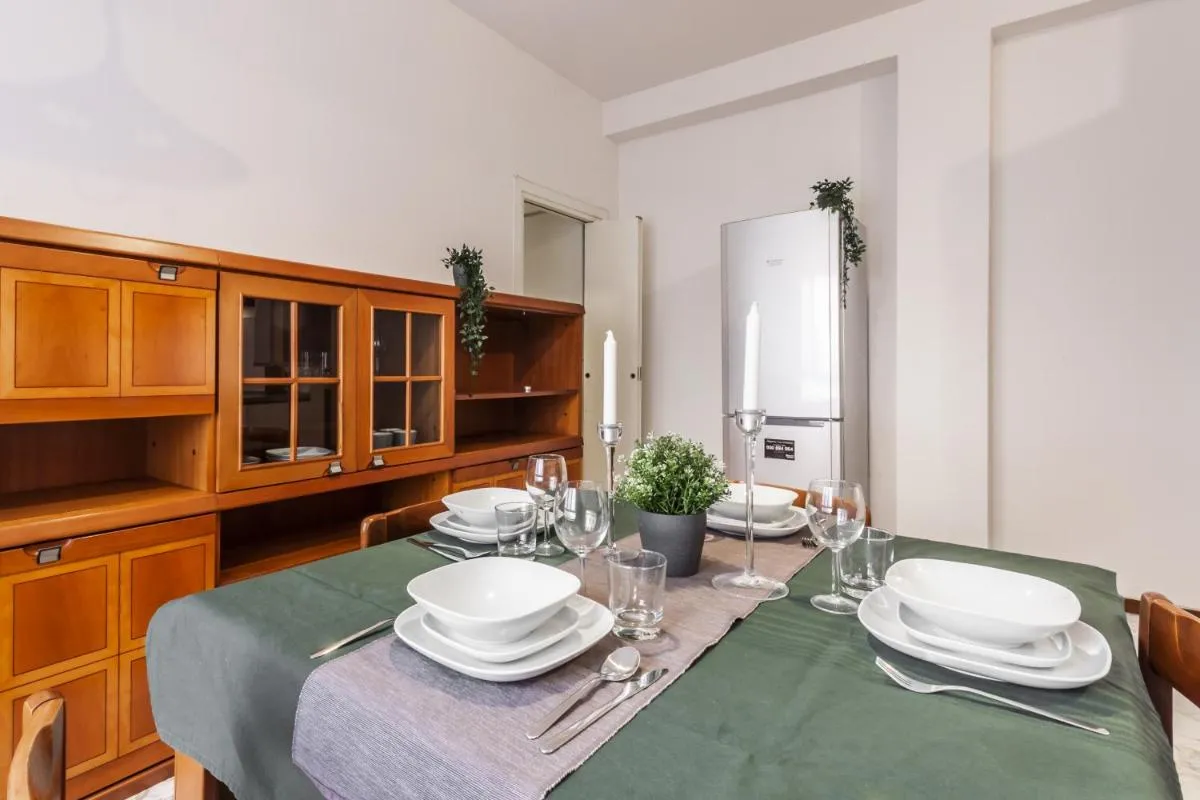 Image 6 of MilanRentals – Rossini Apartment