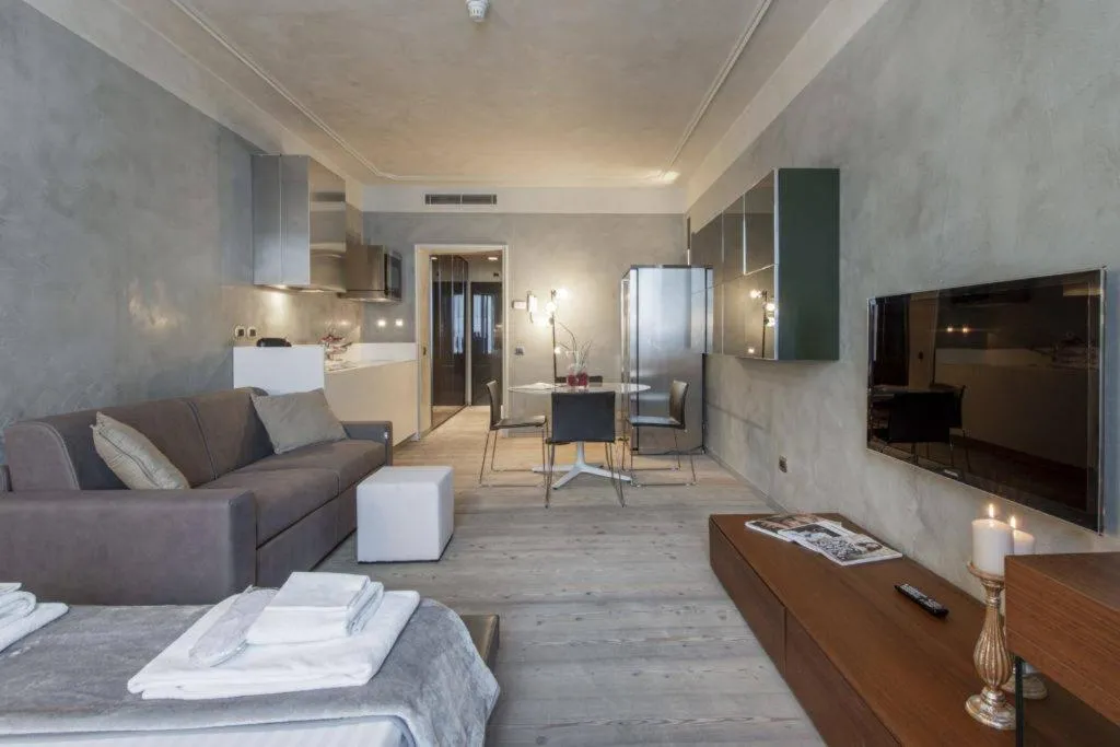 Image 4 of Milan Duomo Suites