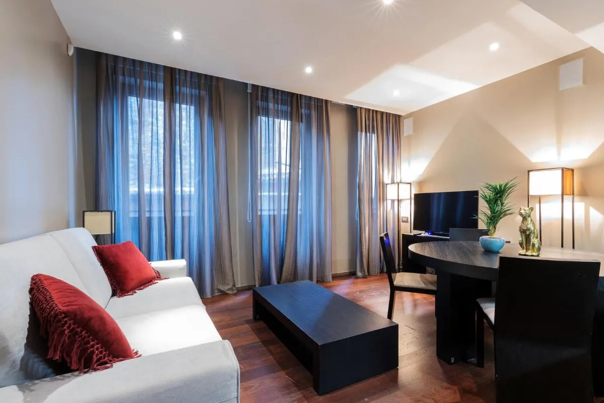 Image 4 of Milan Retreats Duomo Suites