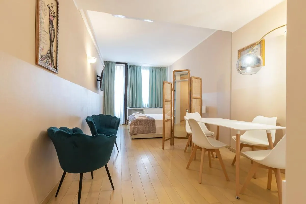 Image 3 of Milan Retreats Duomo Suites