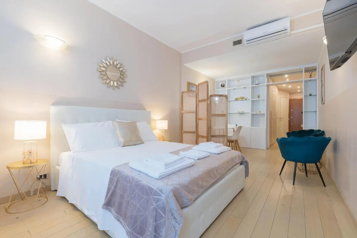 Image 1 of Milan Retreats Duomo Suites