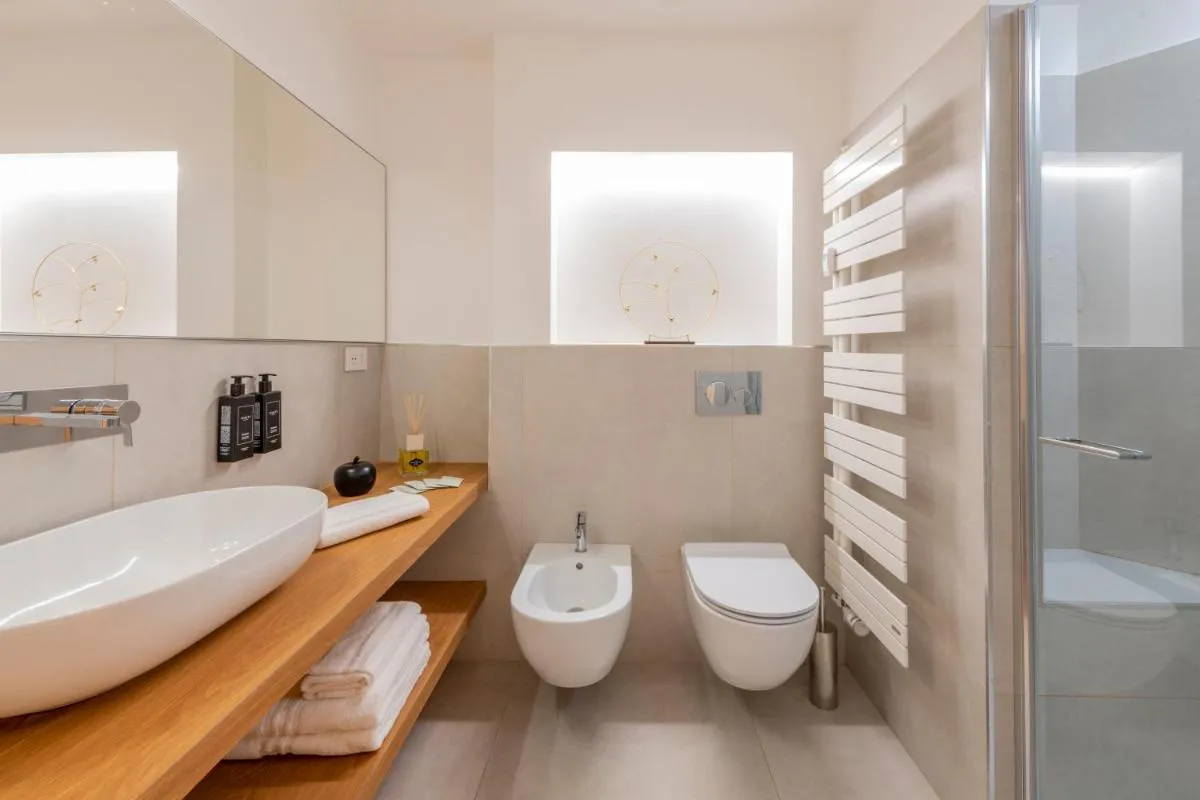 Image 2 of Milan Royal Suites Duomo