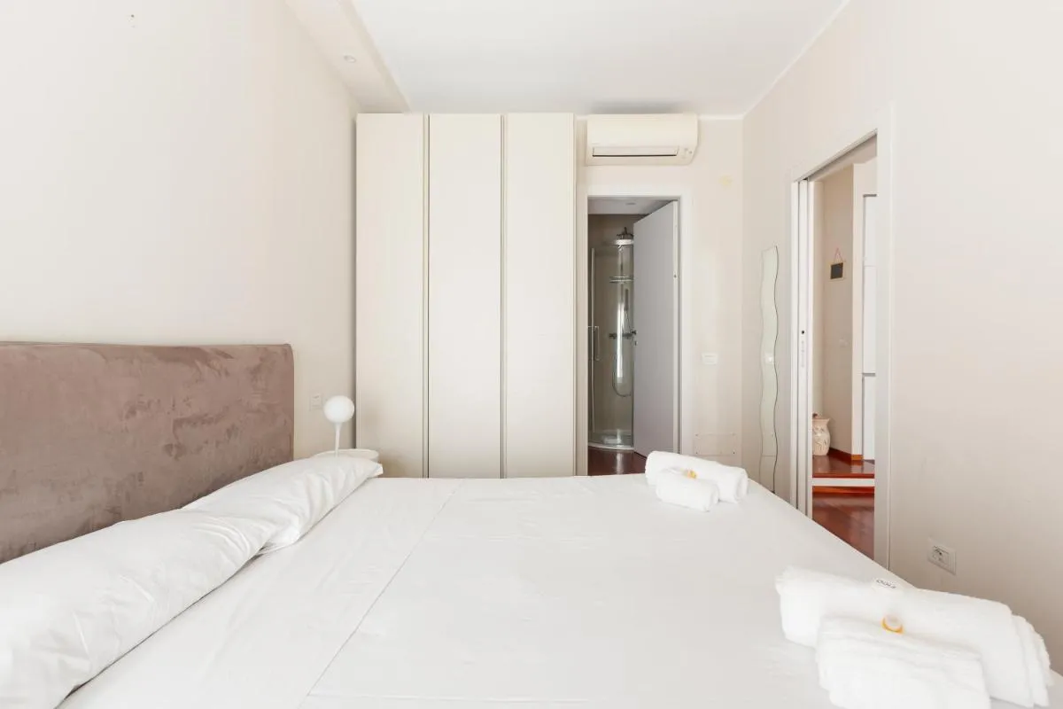 Image 1 of Milano-Domodossola Balcony Apartment