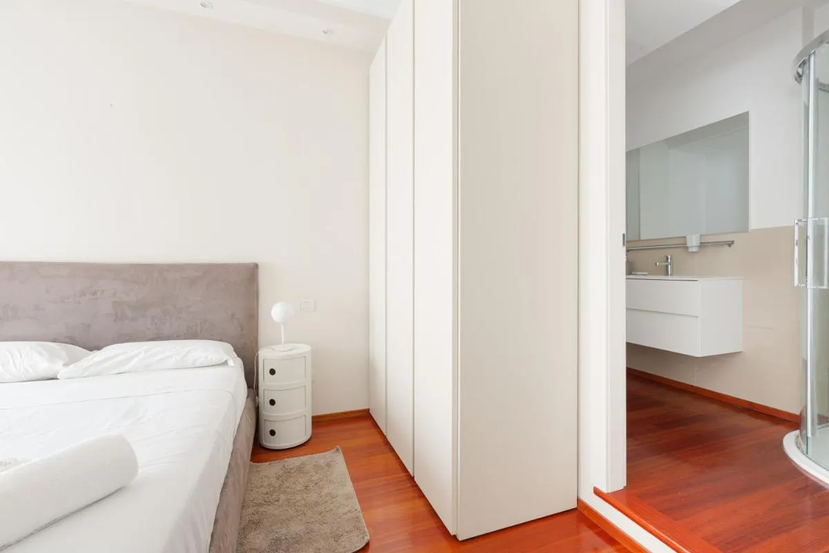 Image 2 of Milano-Domodossola Balcony Apartment