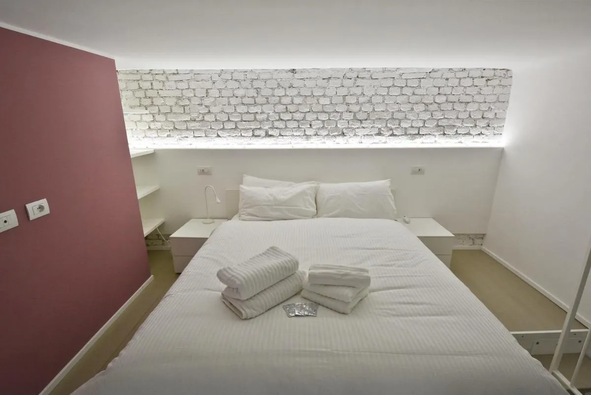 Image 1 of Milano Apartments Lombardini 1