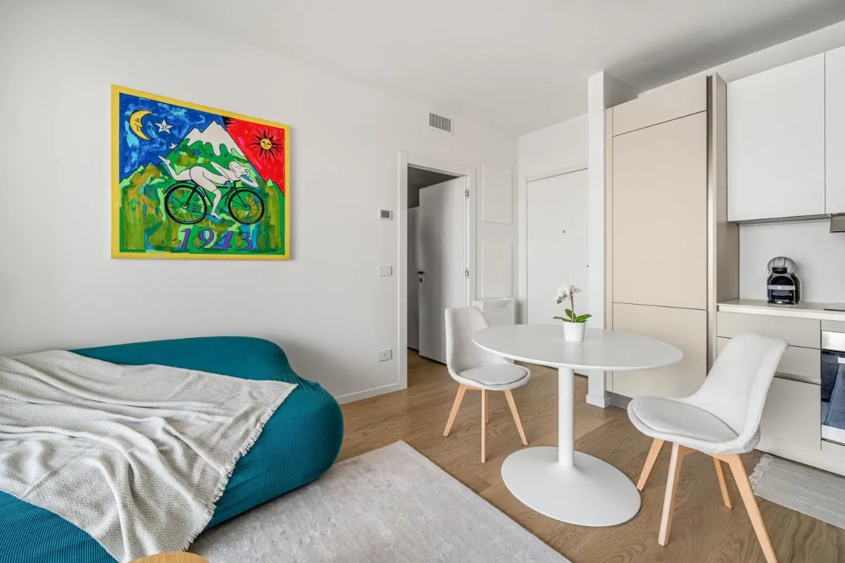 Image 3 of Milano Brand New Renovated Terrace APT