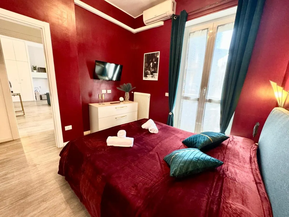 Image 1 of Milano Duomo Design Apartment