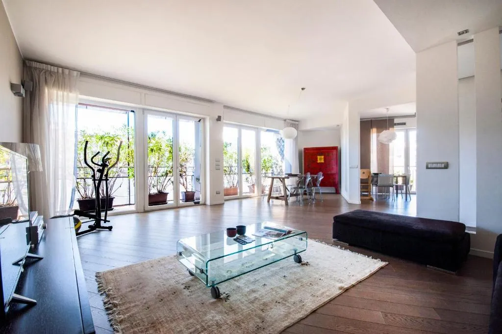 Image of Milano Lush Contemporary Flat