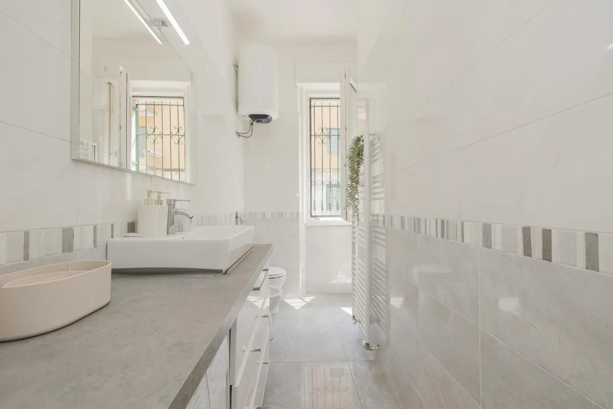 Image 2 of Modern&Elegant Double suite Flat – 15 min Duomo