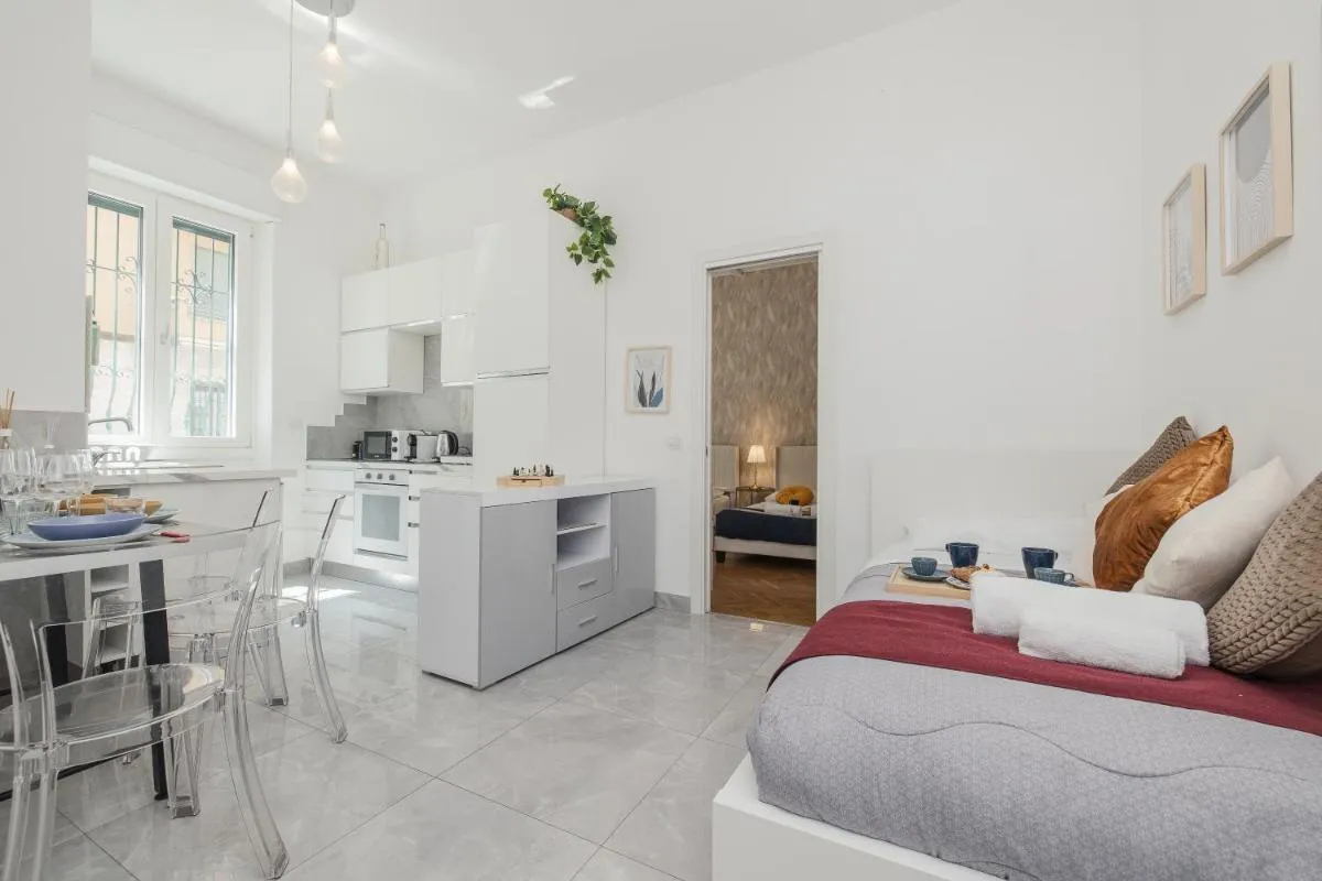 Image 3 of Modern&Elegant Double suite Flat – 15 min Duomo