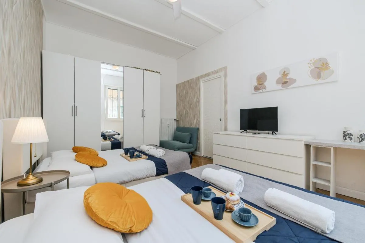 Image 4 of Modern&Elegant Double suite Flat – 15 min Duomo