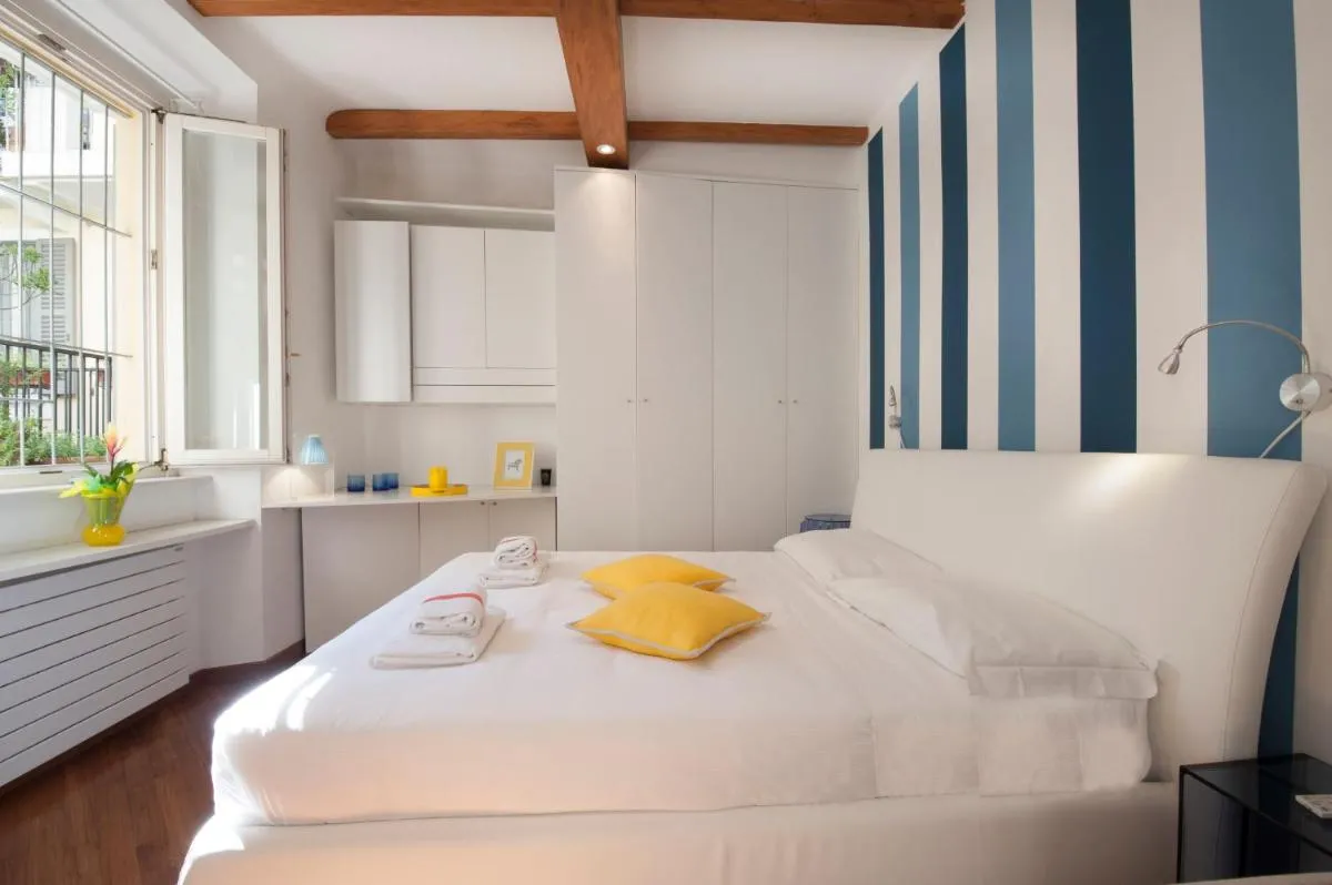 Image 1 of Montenapoleone Suite in the heart of Milan – Best Location Possible