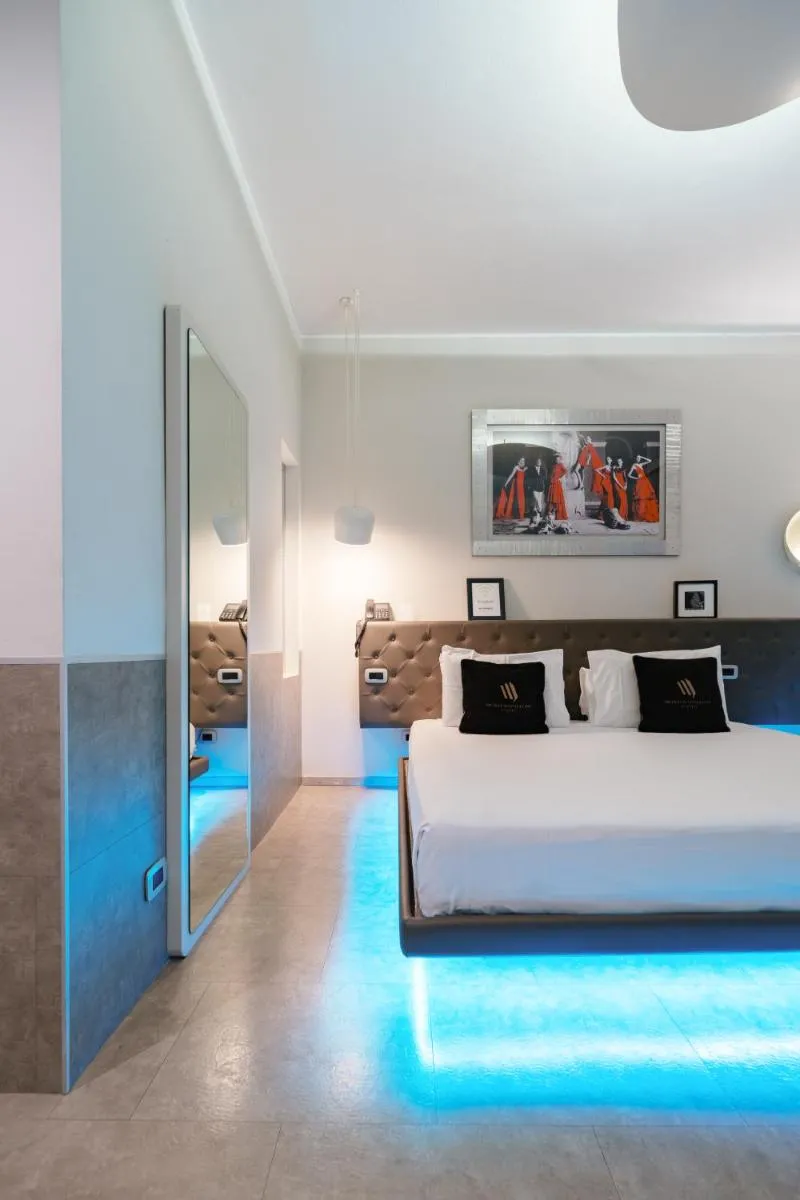 Image 3 of Montenapoleone Suites