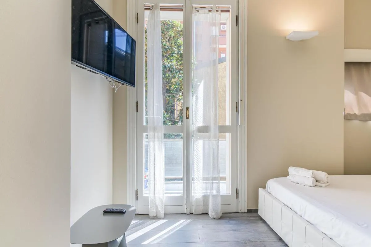 Image 4 of Mora Apartment
