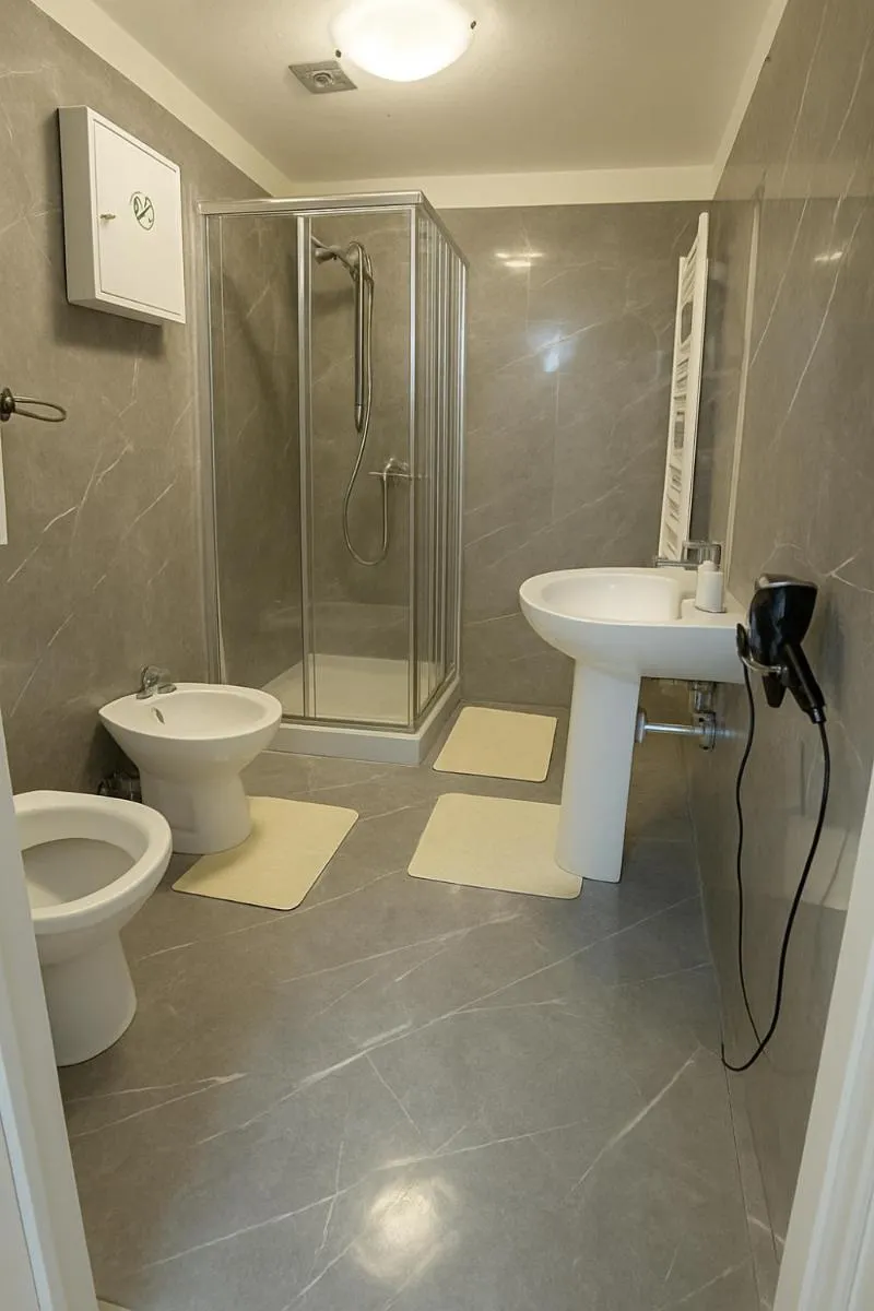 Image 2 of Nando’s house
