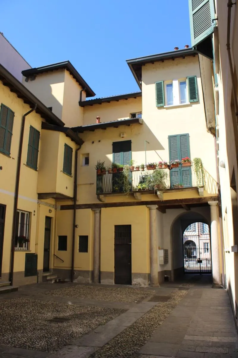 Image 5 of Navigli