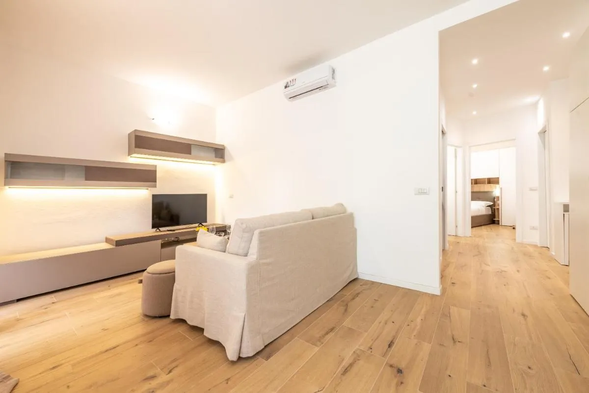 Image 4 of Navigli 2-Bedroom and Sofa Bed Home