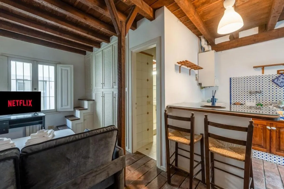 Image 1 of Navigli Cozy Nest – Central Studio APT