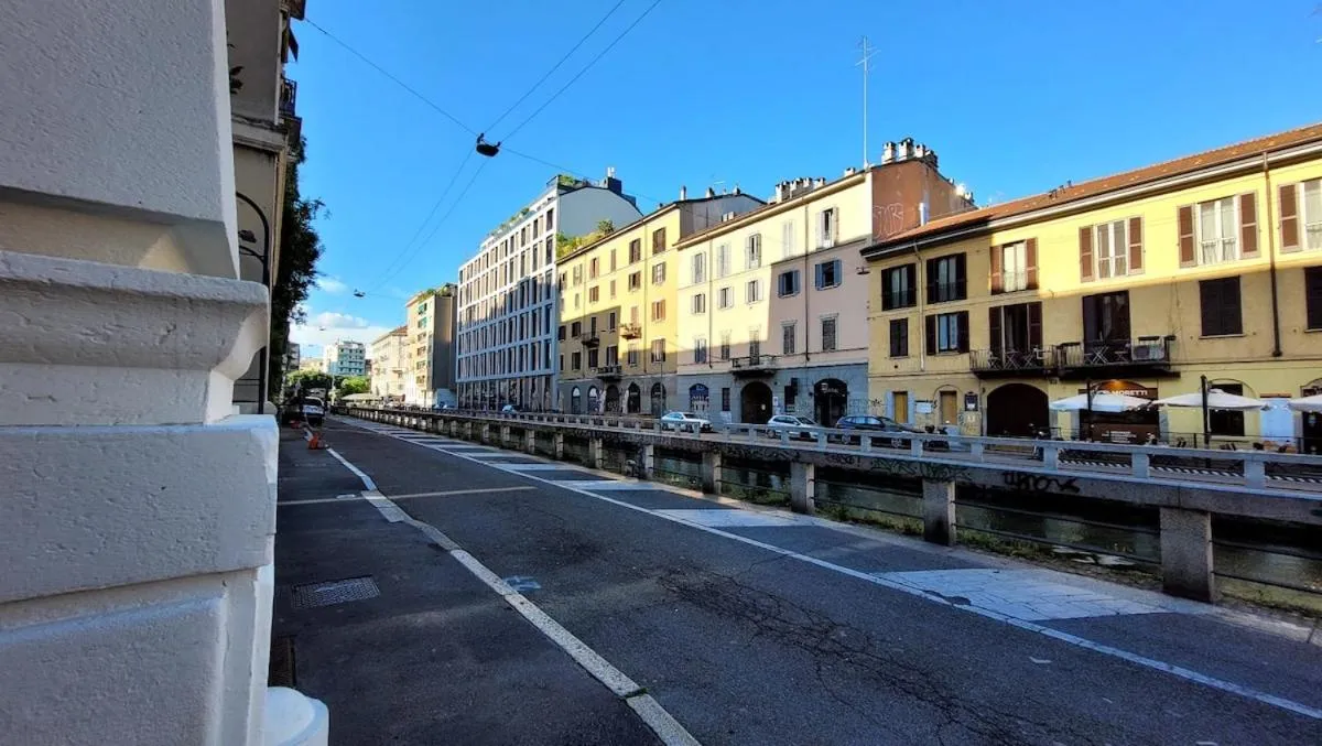 Image 4 of Navigli District Studio