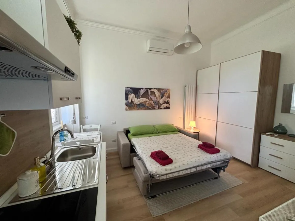 Image 5 of Navigli District Studio