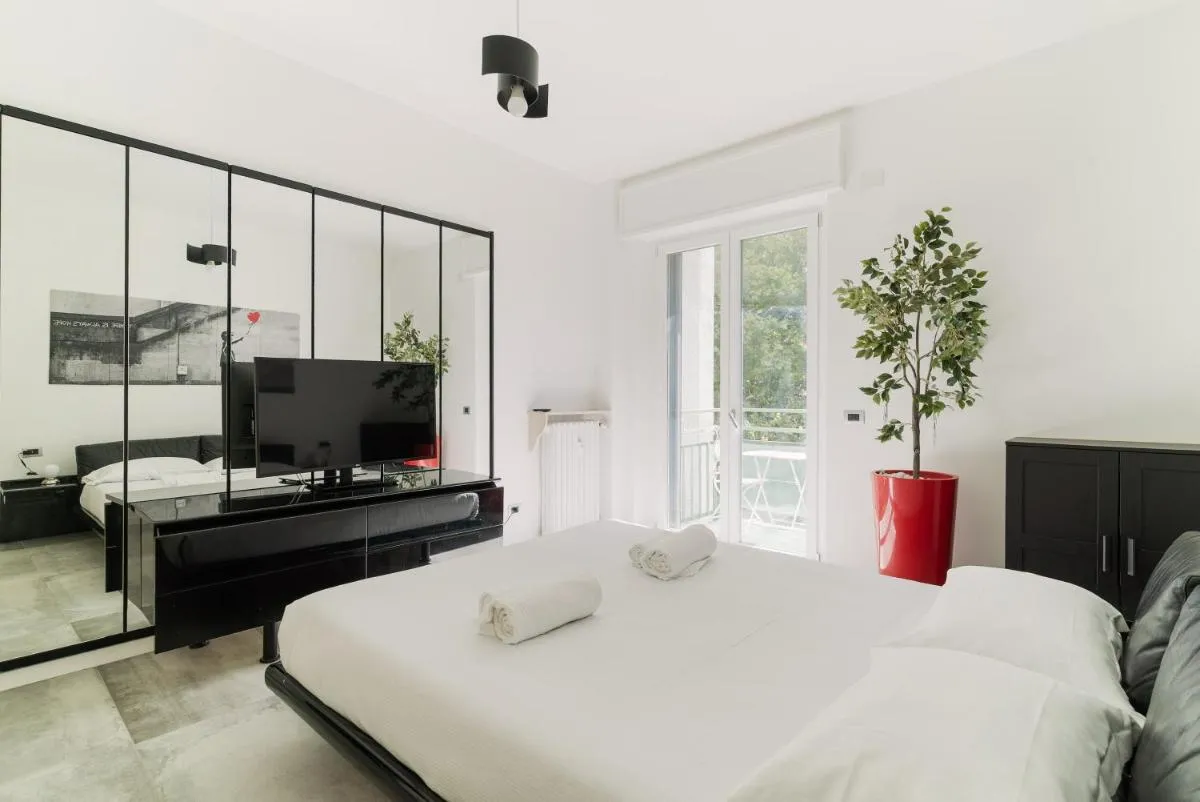 Image 4 of Navigli Modern Hub – 3 matrimoniali e 2 bagni