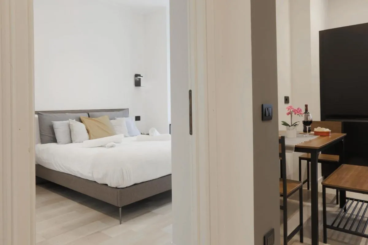 Image 1 of [New Modern Flat] 10 minutes walk from Central Station