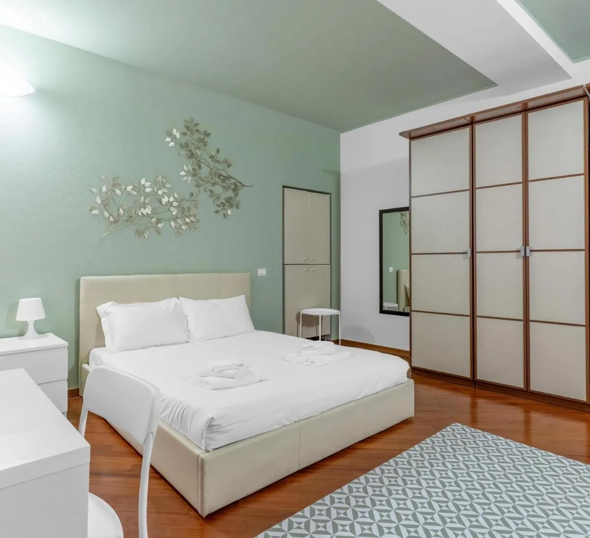 Image 2 of Newly renovated Homely flat St Lorenzo