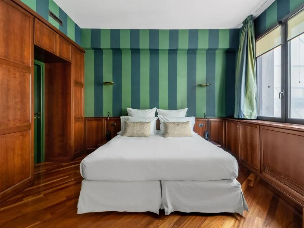 Image of Numa Milan Camperio