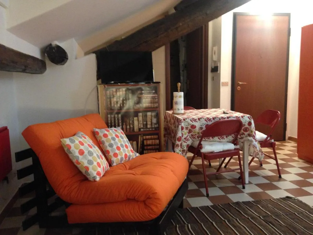 Image 4 of Olona Place 2