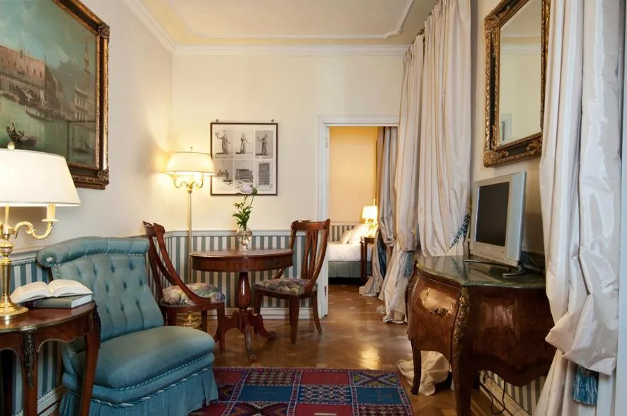 Image 4 of Petit Palais Hotel De Charme