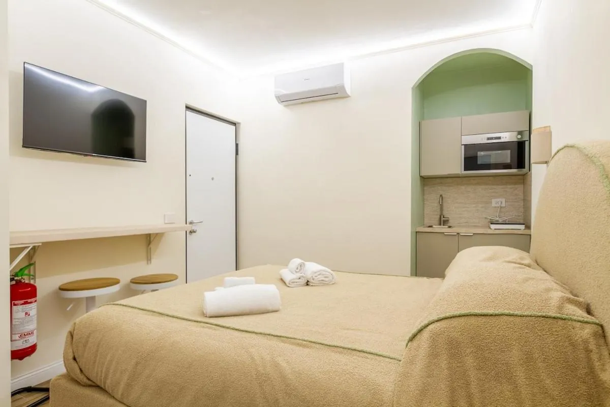 Image 4 of Petite Suite – Design & Comfort