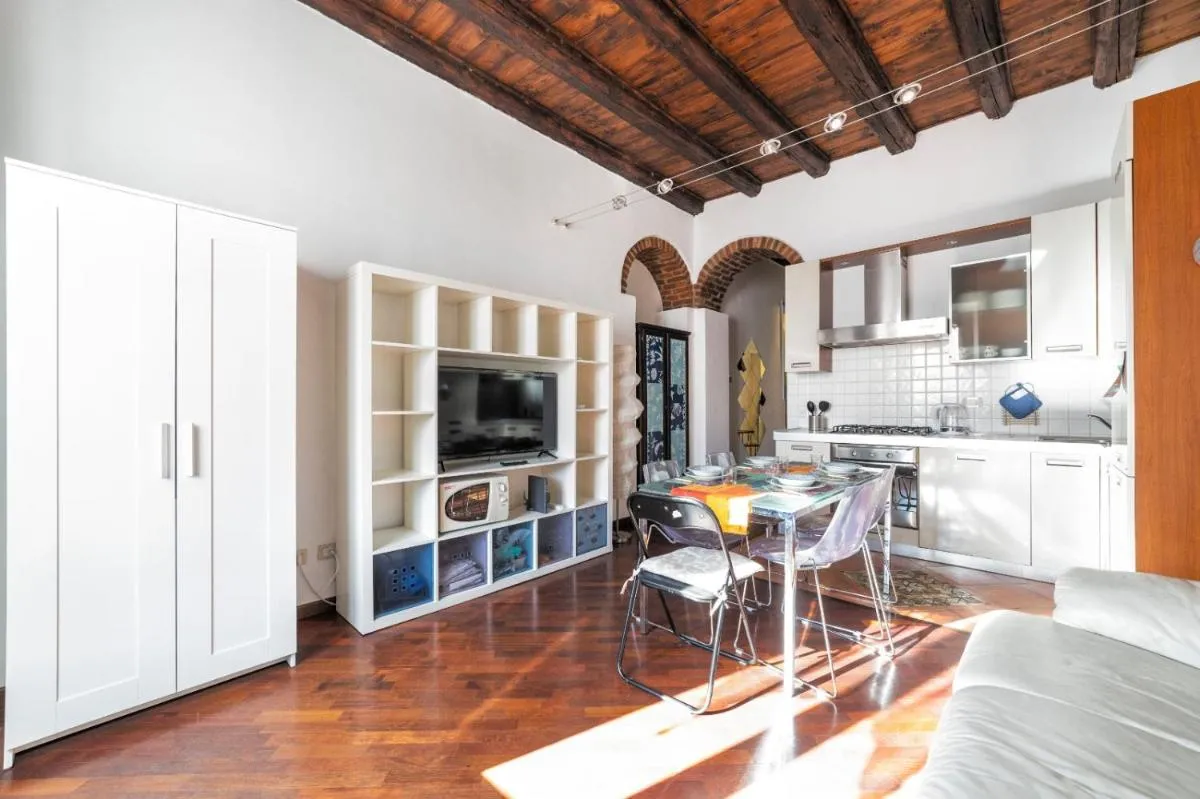 Image 6 of Porta Romana & Bocconi Cosy Apartment