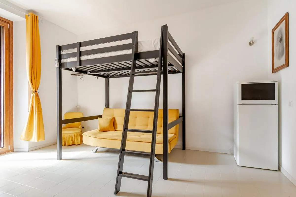 Image 6 of Proletarian Apartment