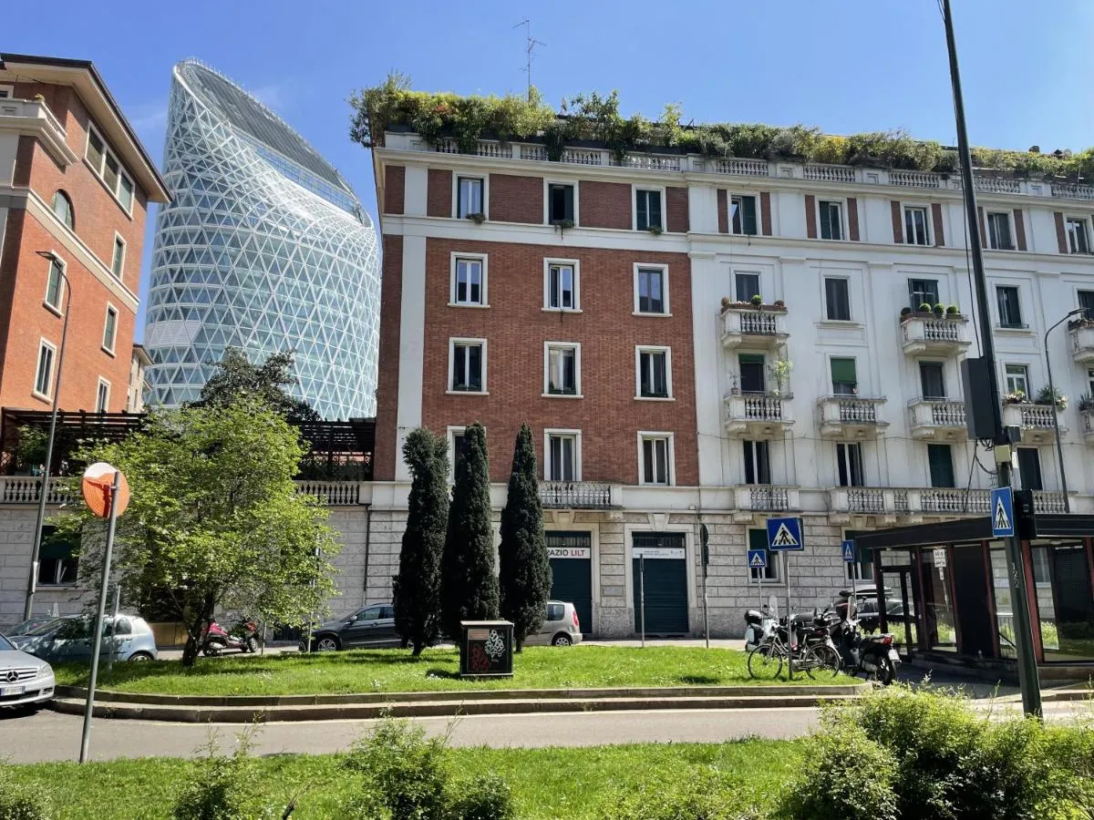 Image 5 of REGINA by The Blue Twins apartments Milano