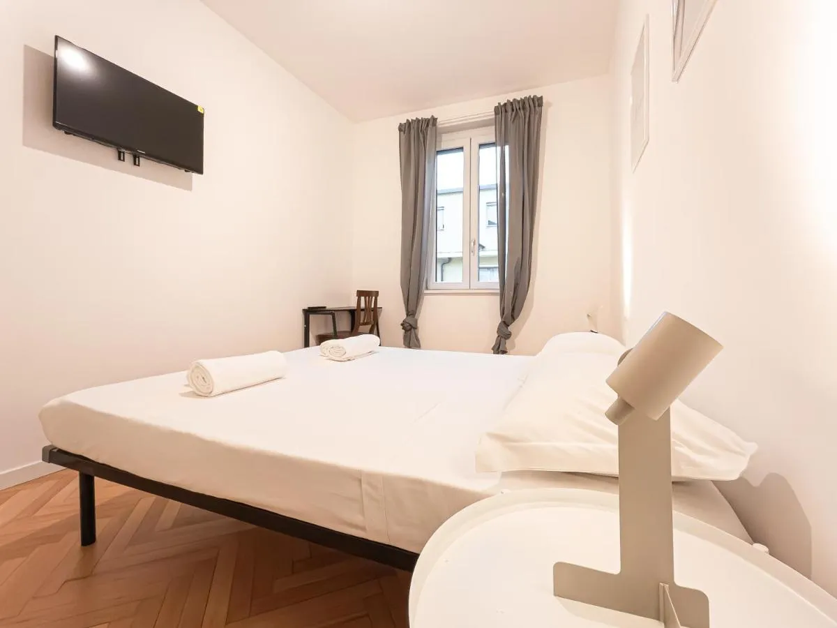 Image 3 of RRRapido Sant’ Ambrogio Suites and Rooms – Via Olona