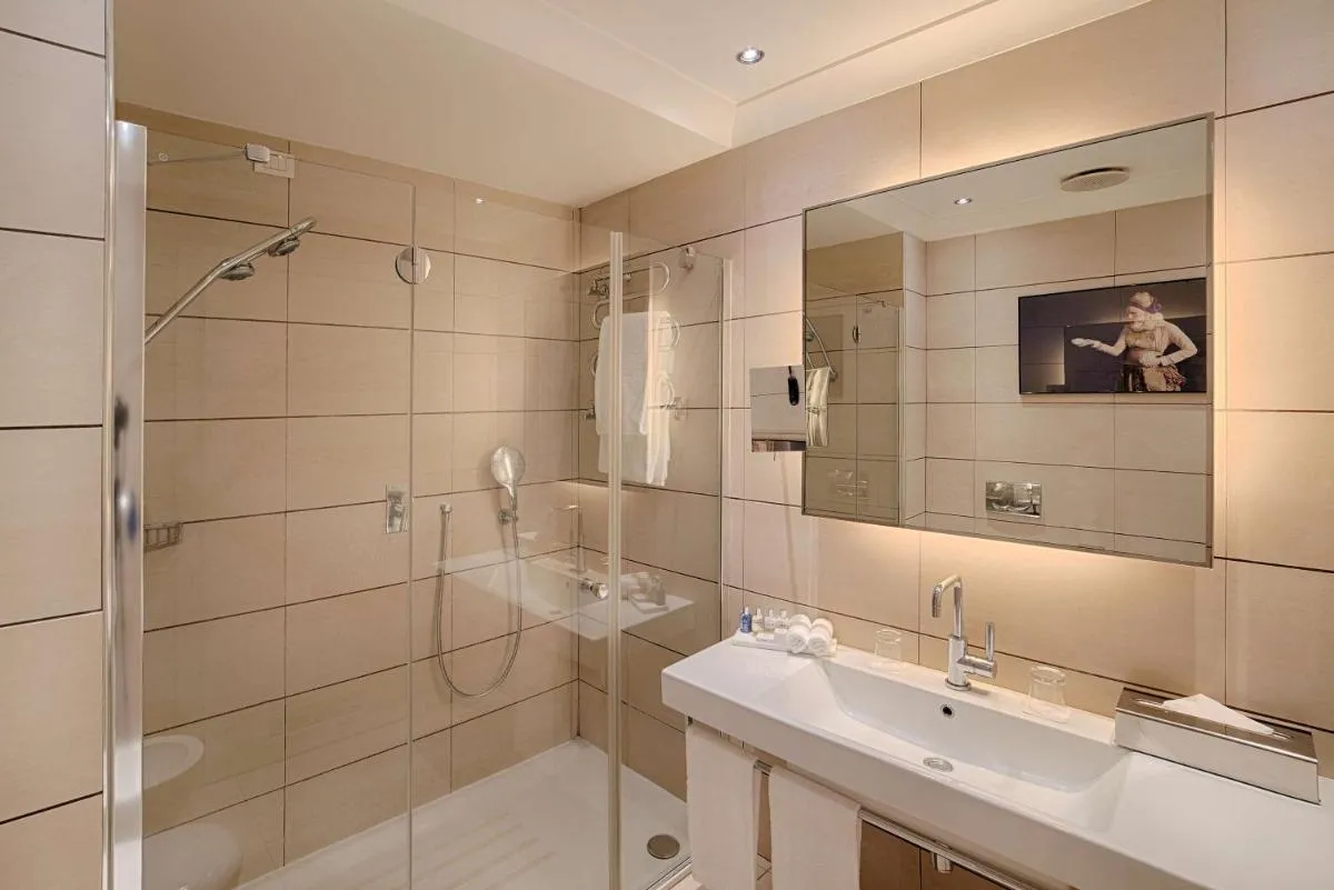Image 2 of Radisson Blu Hotel Milan