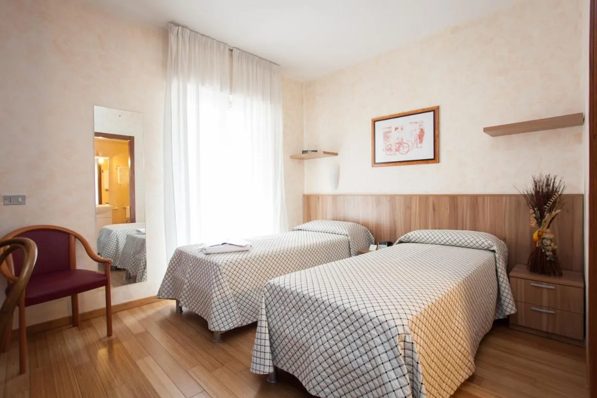 Image 1 of Residence Desenzano