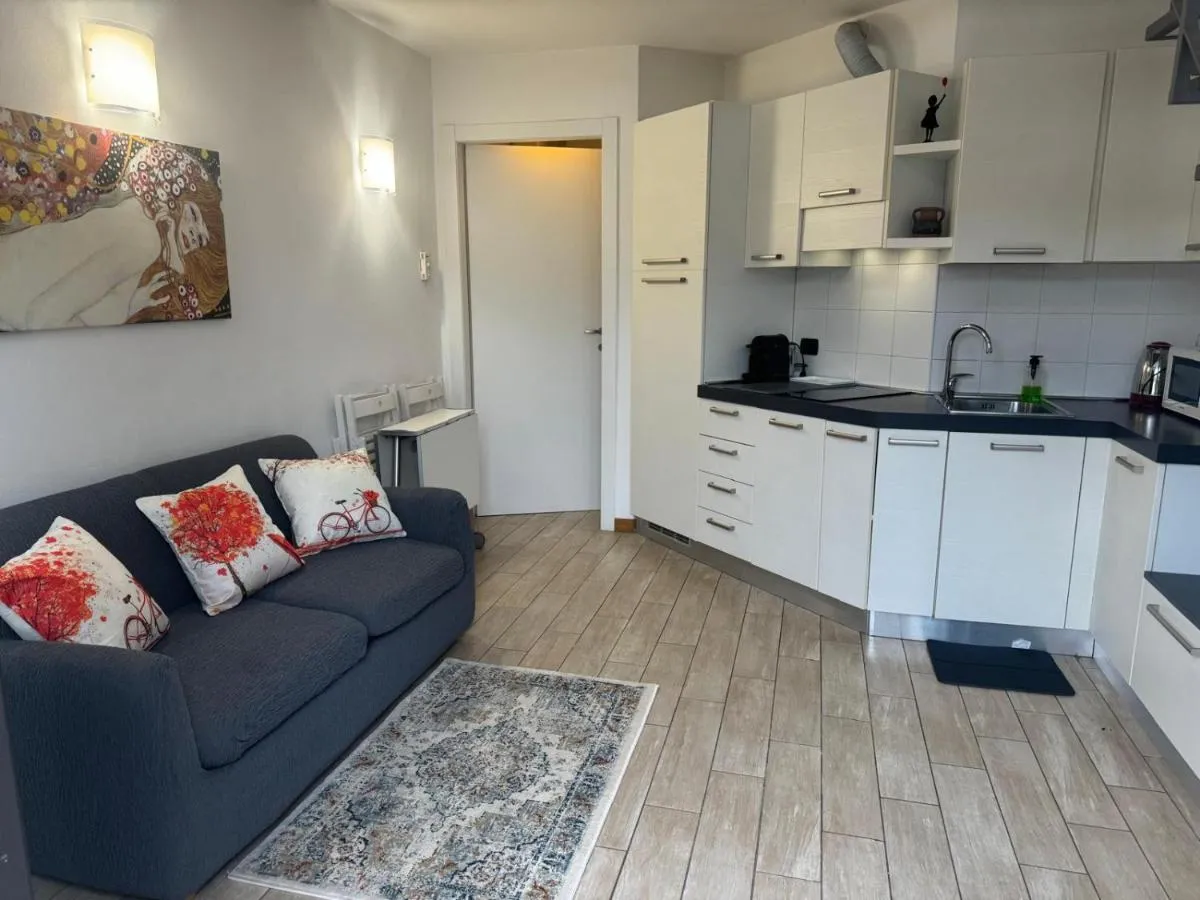 Image 4 of Romana Loft
