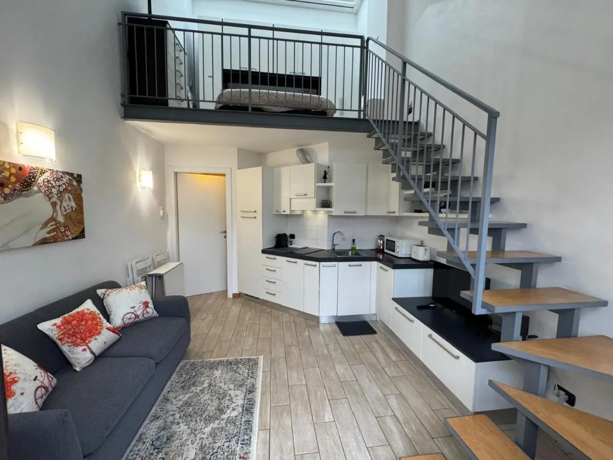 Image 5 of Romana Loft