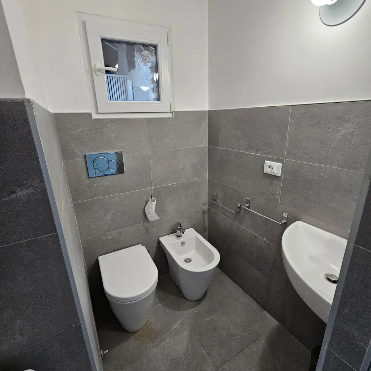 Image 5 of Romantic view apartment