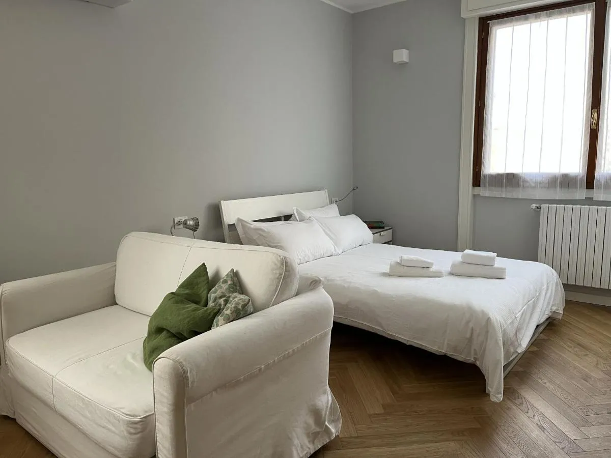Image 1 of SBAM house