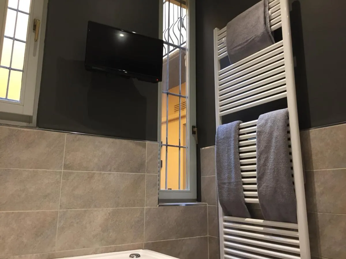 Image 6 of SUITE 11 NEAR DUOMO