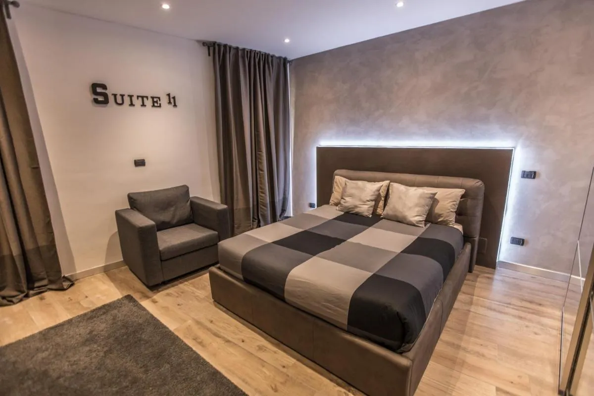 Image 1 of SUITE 11 NEAR DUOMO