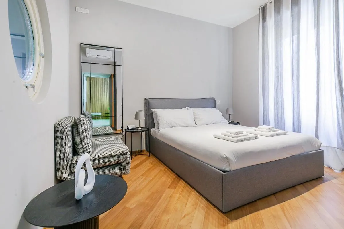Image 6 of San Babila Executive Suites – Discover The Historic Centre Of Milano