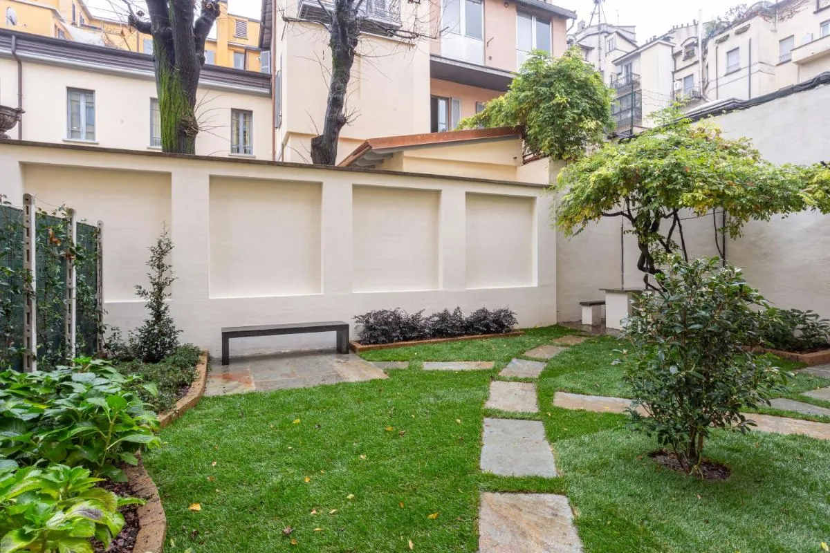 Image 5 of Sant Ambroeus Garden Apartment